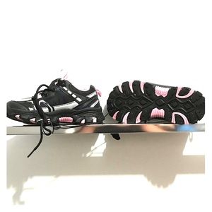 Girls Hiking Shoes